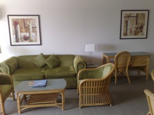 20100306043342lounge